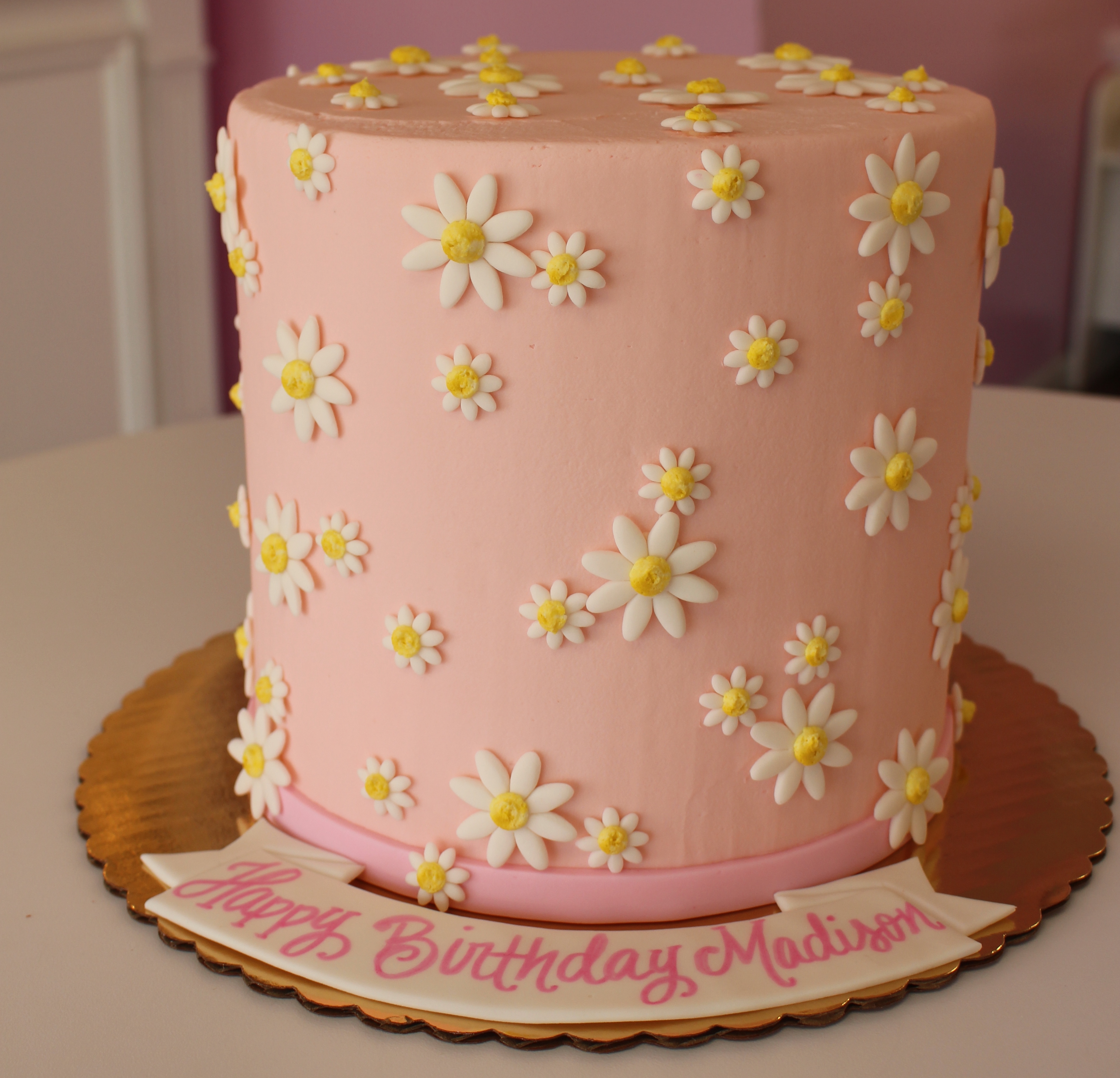 Light Pink Minimalist Flower Themed Birthdy Cake