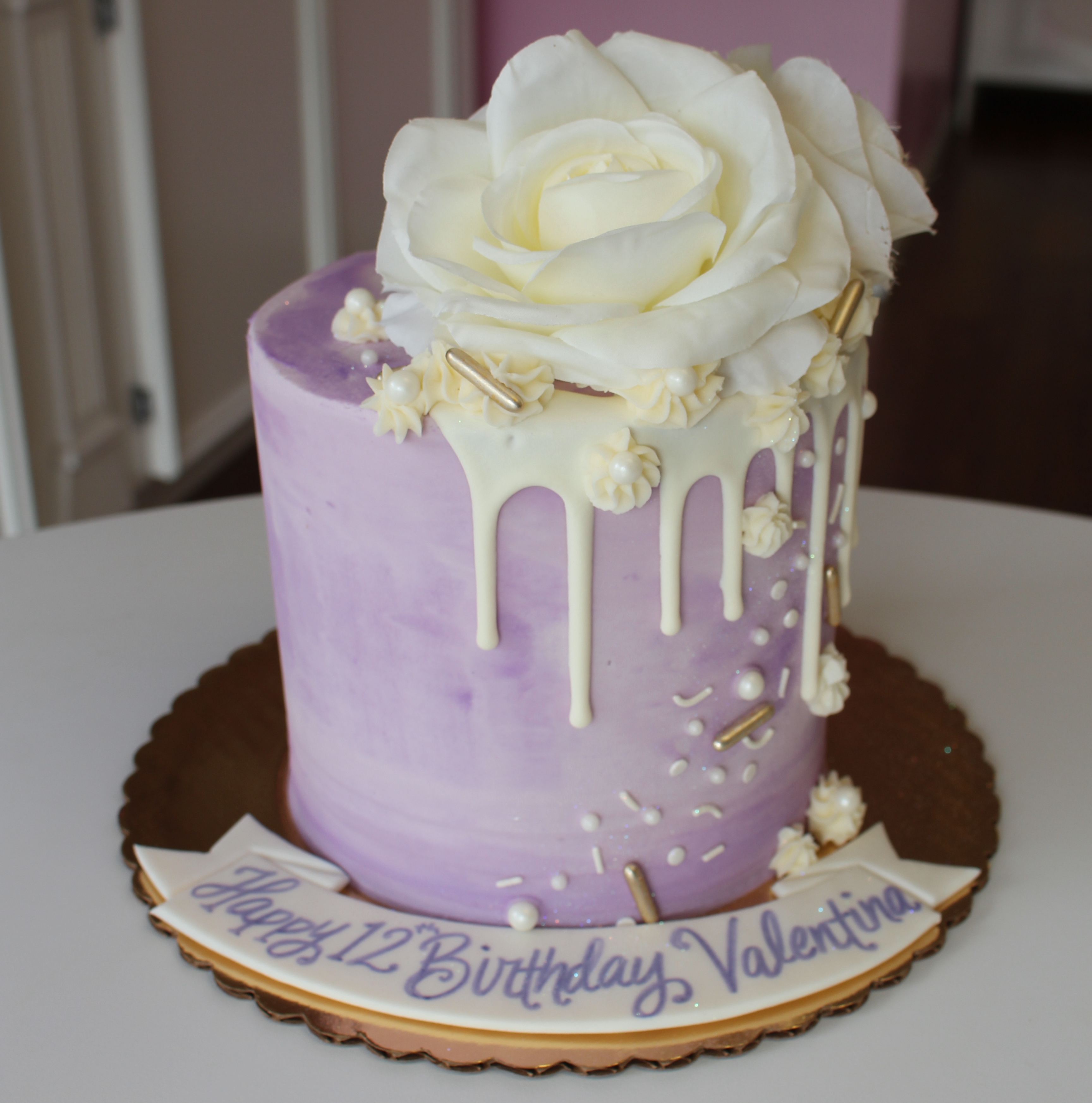 Light Purple Elegant Half Drip with Silk Flowers and Gold Accents